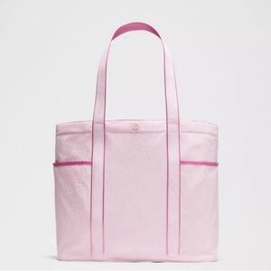 NWT Lululemon Daily Multi-Pocket Tote Bag 20L in Pink Frost